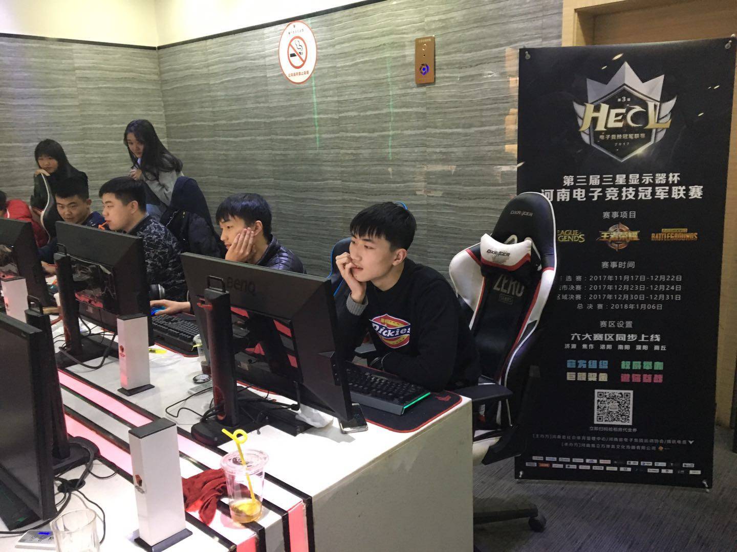 层感到压力 层感到压力