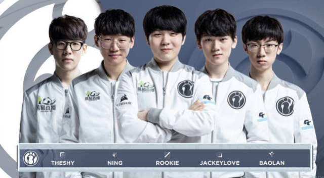 展现出顽强 展现出顽强